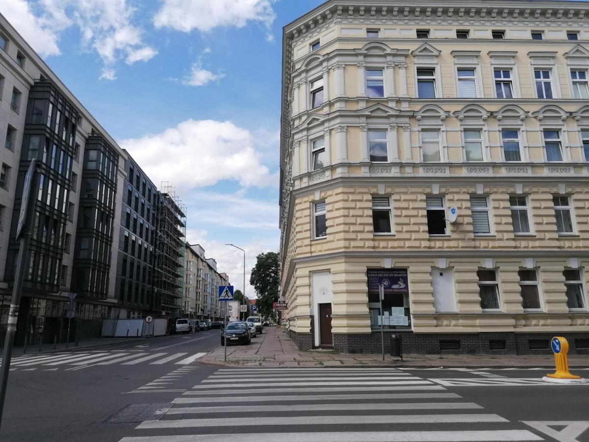 Hostel Tulip - Pokoj 5 Ze Wspolna Lazienka I Kuchnia 什切青 外观 照片
