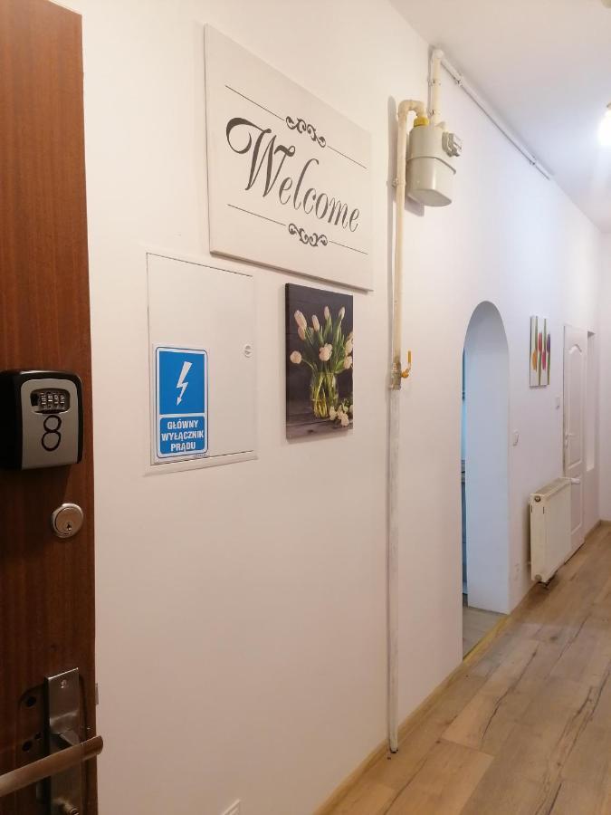 Hostel Tulip - Pokoj 5 Ze Wspolna Lazienka I Kuchnia 什切青 外观 照片